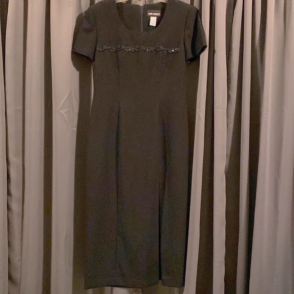 JOHN ROBERTS, ankle length, size 10, dress